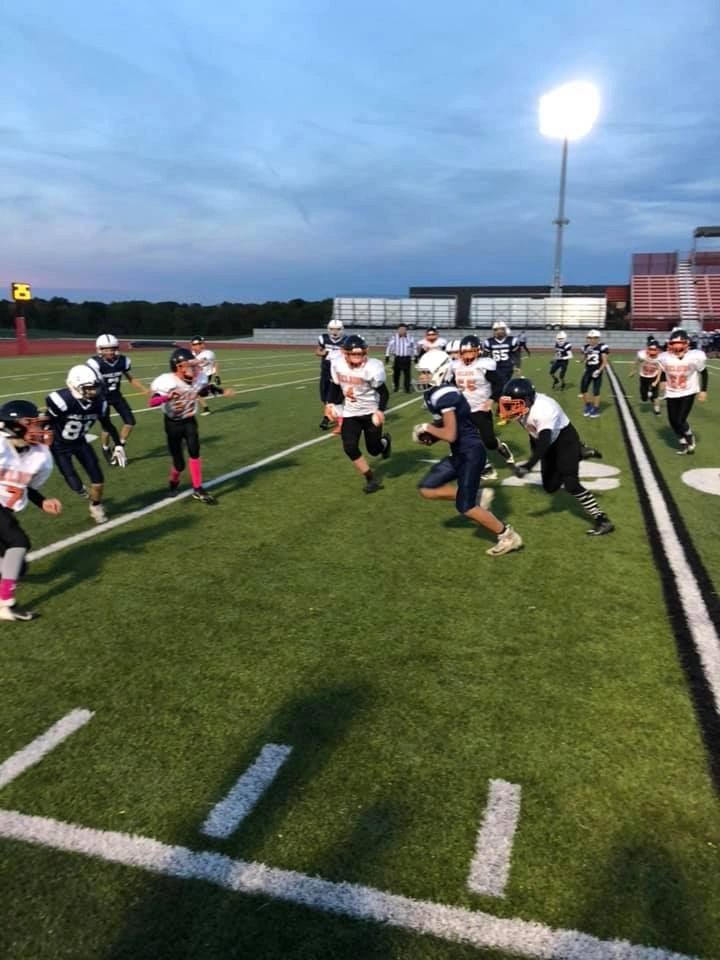 Sailors players in action during a night game